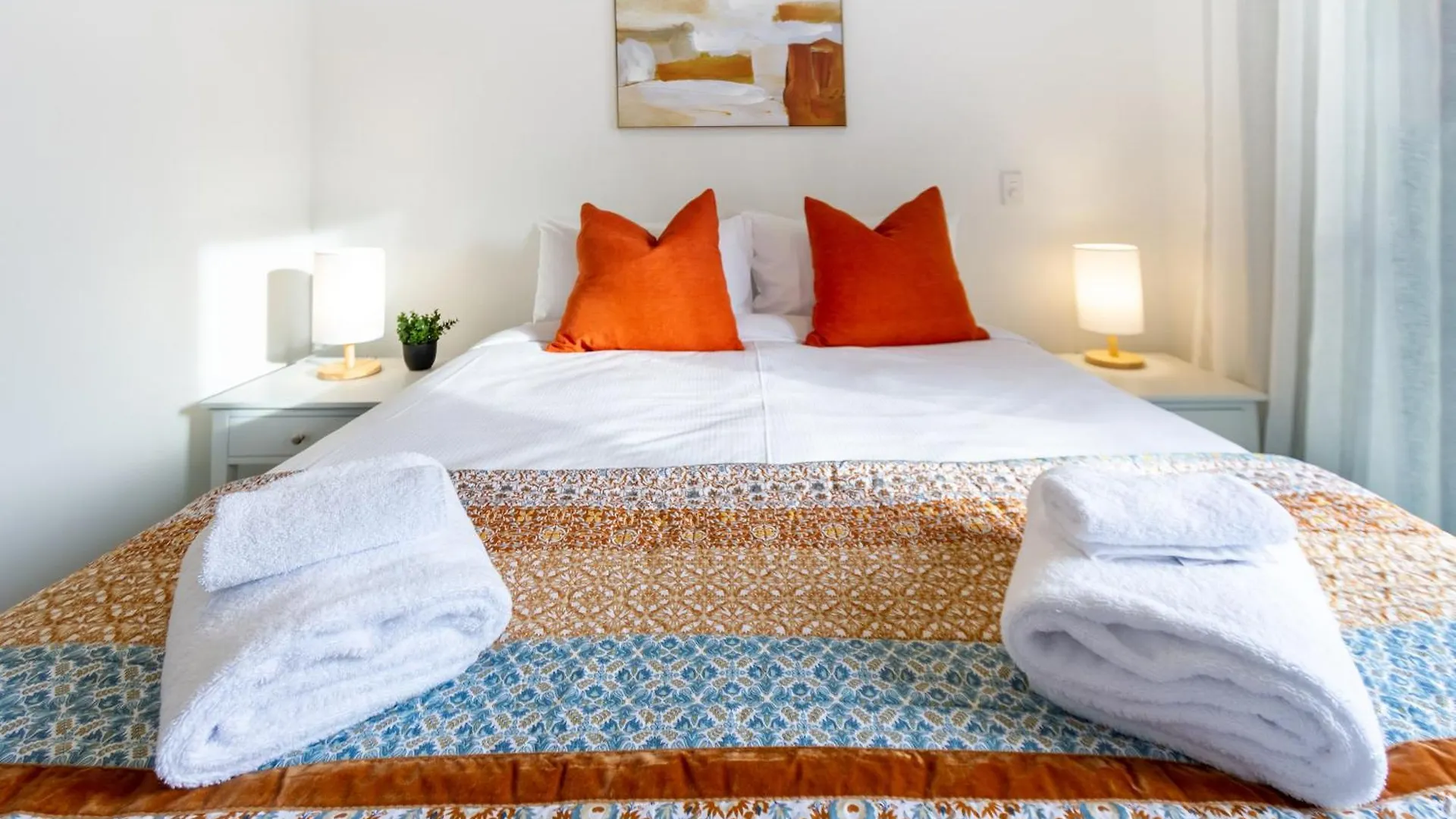 Cbd Luxury Homes Near Cafes Hagley Park River Christchurch