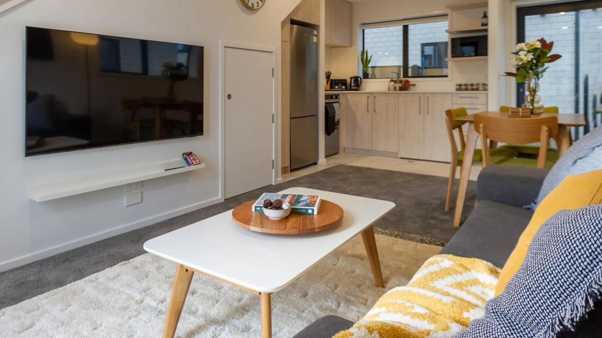 Apartment Cbd Luxury Homes Near Cafes Hagley Park River Christchurch New Zealand