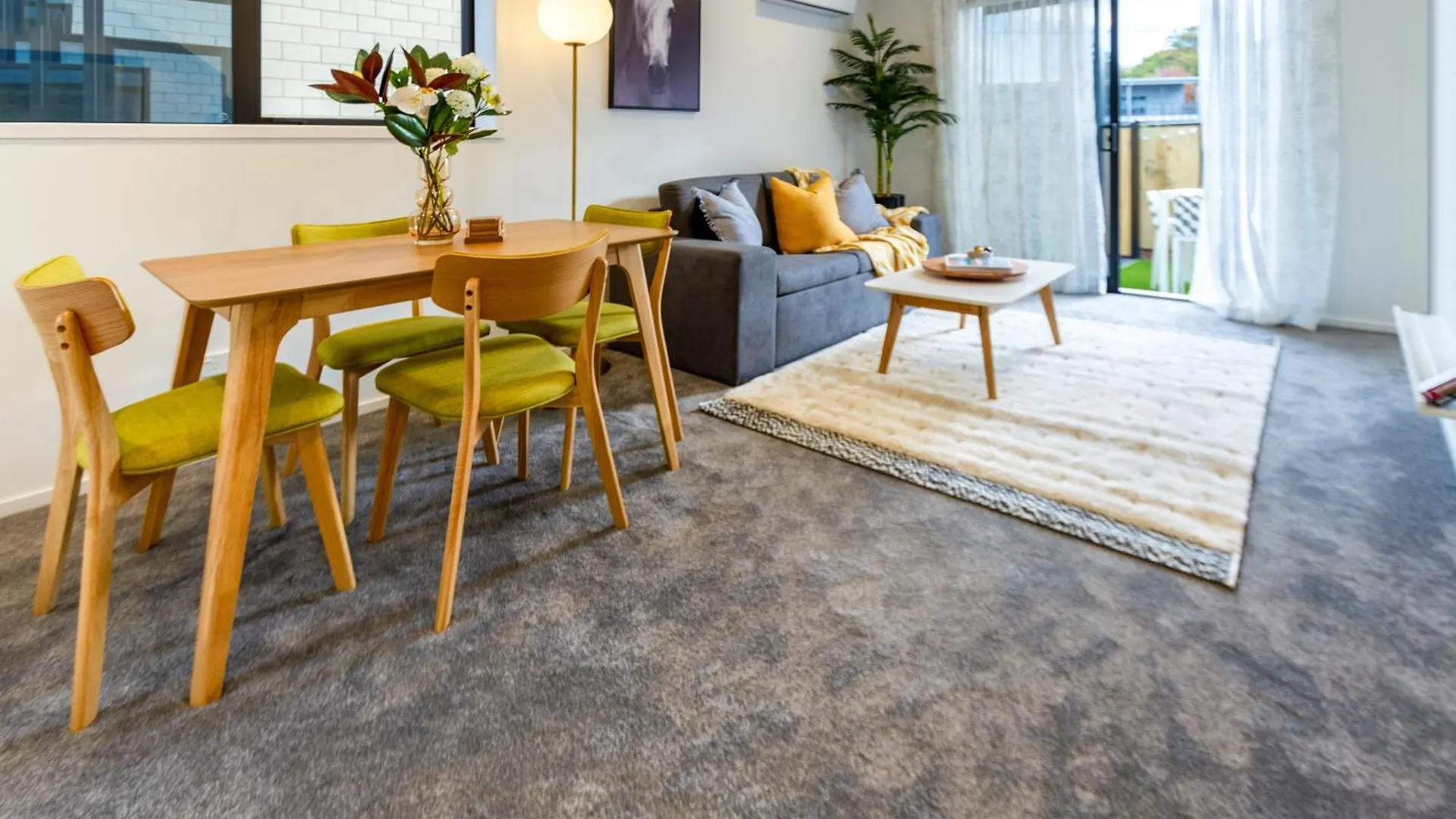 Cbd Luxury Homes Near Cafes Hagley Park River Christchurch Apartment